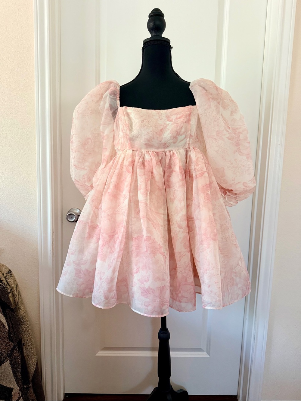 Selkie light pink puff organza dress
